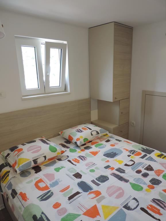 חוואר Apartment Place 2 Stay מראה חיצוני תמונה